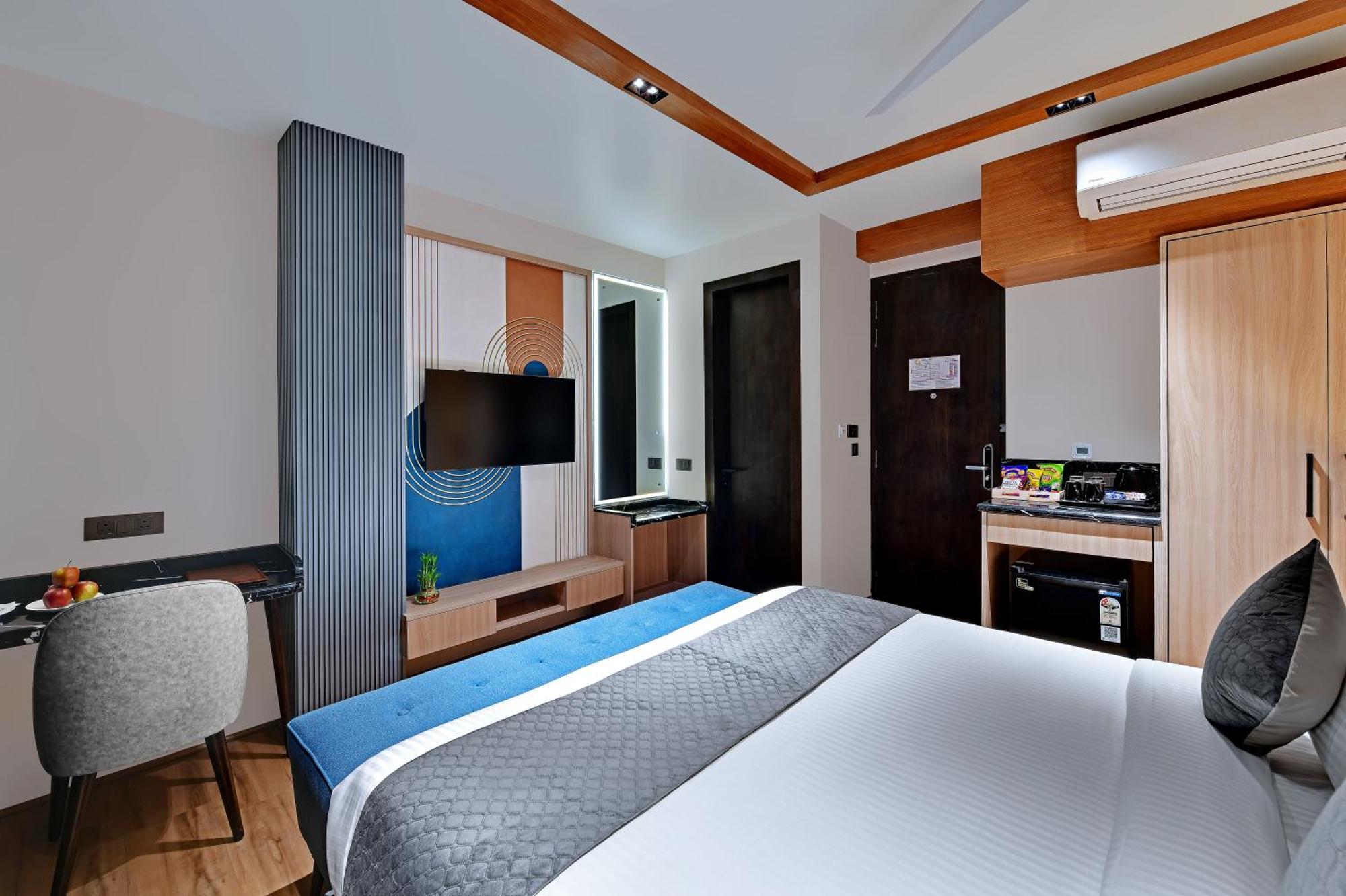 Quality Inn City Centre Varanasi Esterno foto